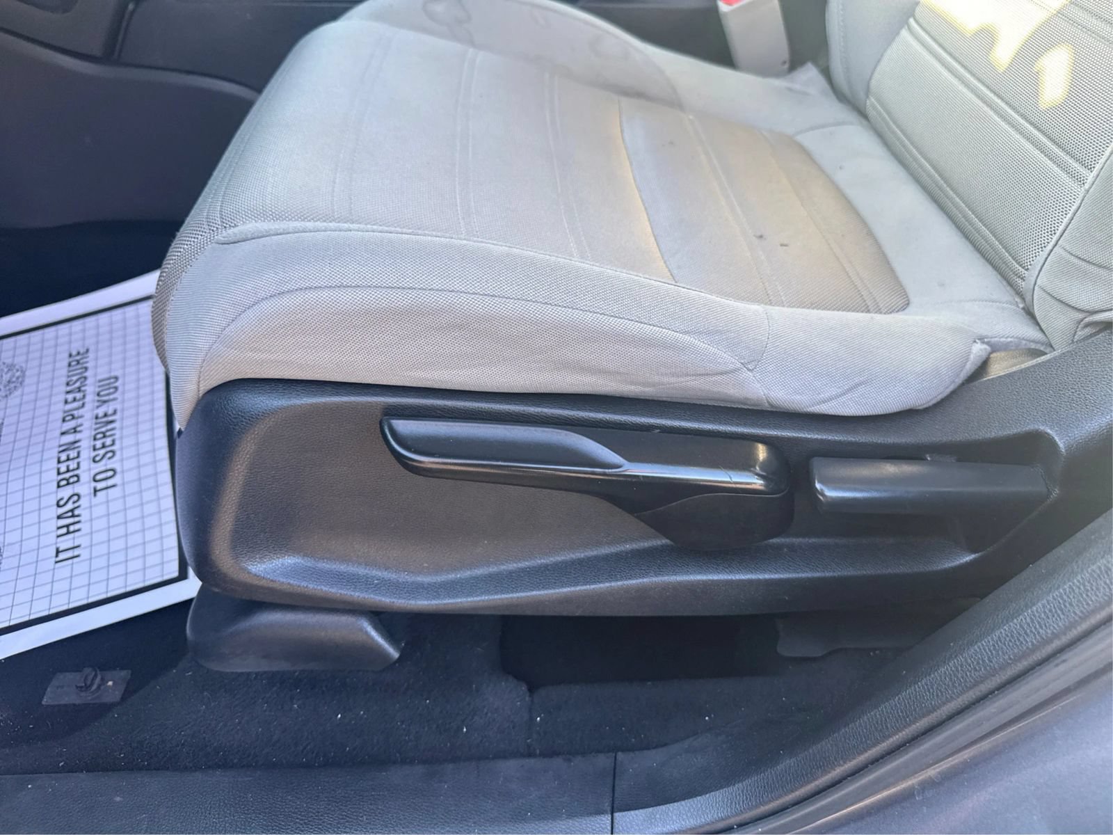 Used 2017 Honda CR-V LX image 18