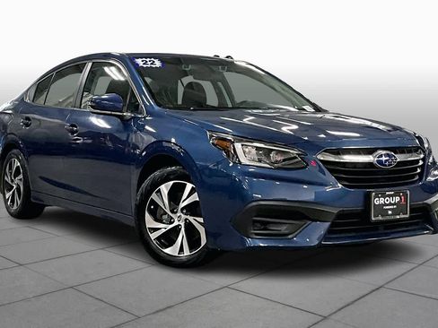 Used 2022 Subaru Legacy Premium image 3