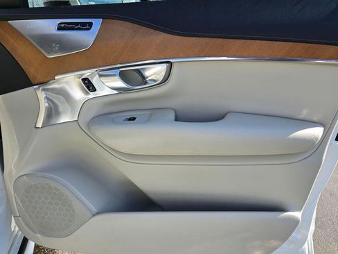 Used 2020 Volvo XC90 T6 Inscription w/ Protection Package Premier image 28