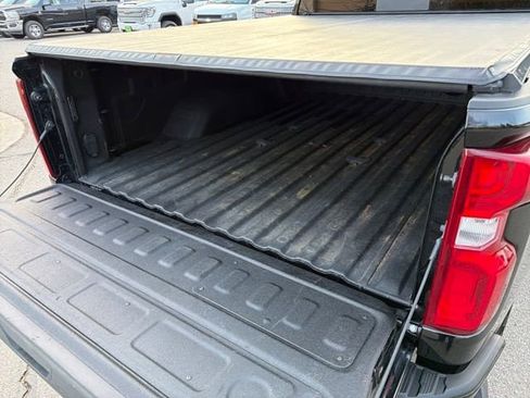 Used 2024 Chevrolet Silverado 3500 High Country w/ High Country Premium Package image 26