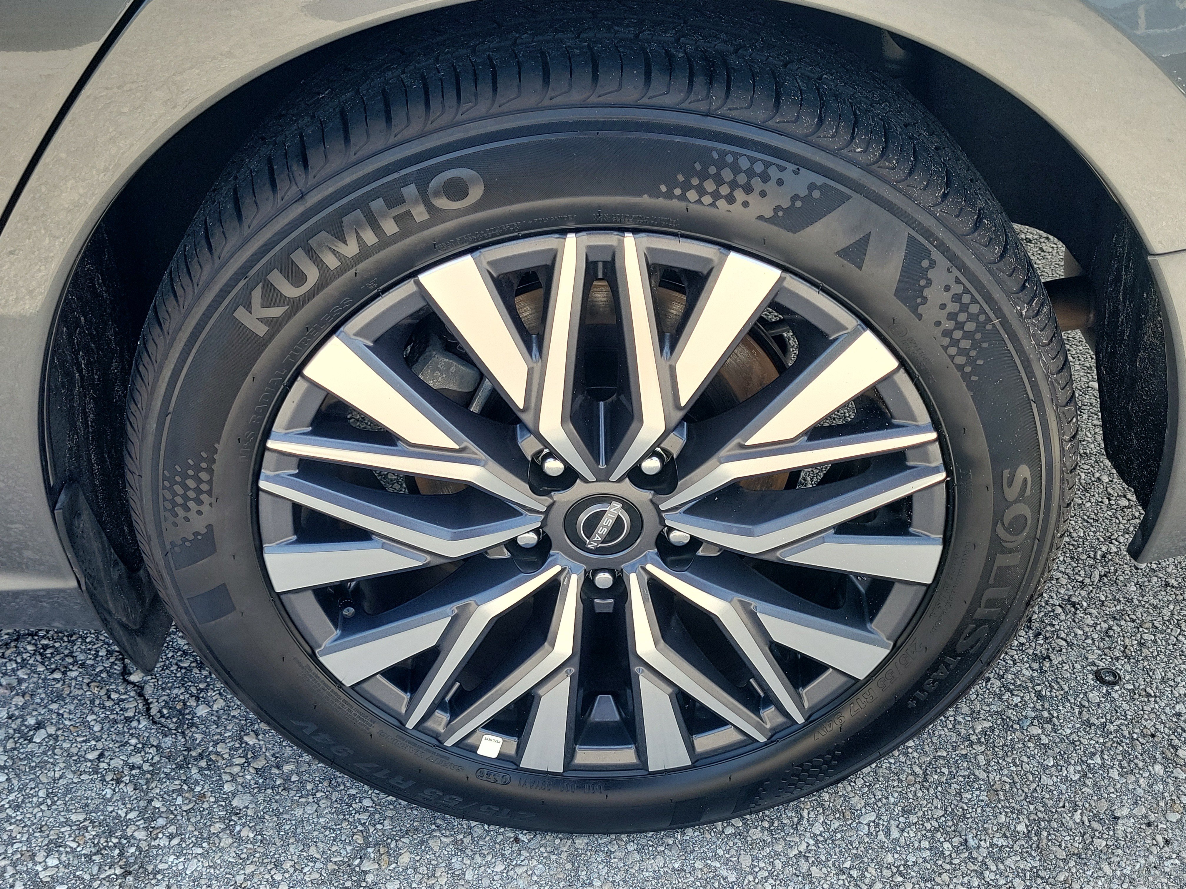 Certified 2026 Nissan Altima 2.5 SV FWD image 9