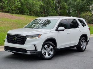 Used 2025 Honda Pilot EX-L video 1