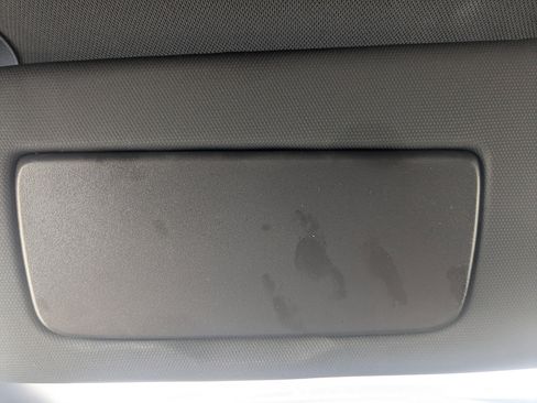 Used 2025 Buick Envista Preferred w/ Convenience II Package image 30