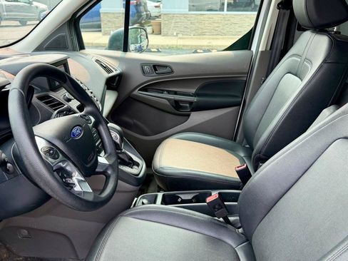 Used 2022 Ford Transit Connect XL FWD image 16