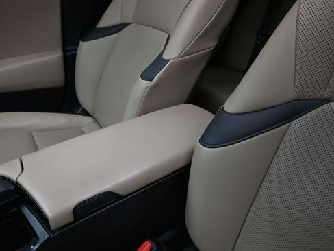 Used 2021 Lexus ES 350 w/ Premium Package image 14