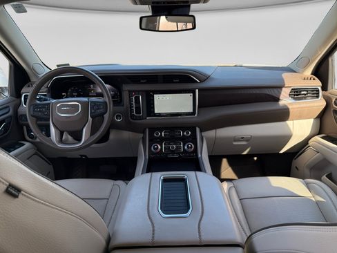 Used 2023 GMC Yukon Denali image 15