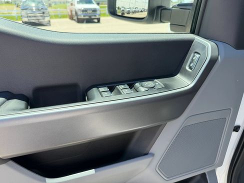 Used 2025 Ford F350 XLT AWD/4WD image 15