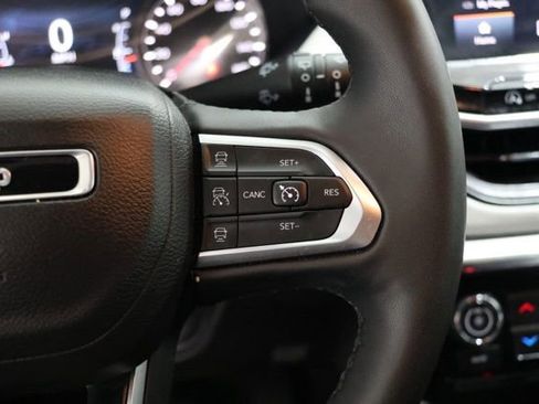 Used 2023 Jeep Compass Limited w/ Sun and Sound Group AWD/4WD image 23