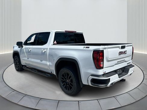 Used 2025 GMC Sierra 1500 Elevation w/ Elevation Premium Package image 8