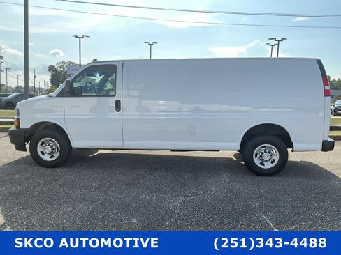 Used 2023 Chevrolet Express 2500 Extended w/ Driver Convenience Package RWD image 2