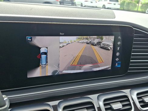 Used 2020 Mercedes-Benz GLE 350 4MATIC image 19