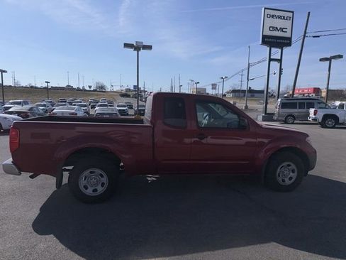 Used 2011 Nissan Frontier S w/ S Preferred Pkg image 10
