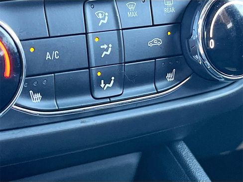 Used 2023 Chevrolet TrailBlazer ACTIV image 19