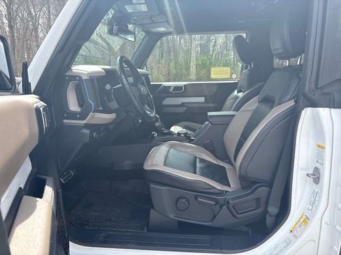 Used 2022 Ford Bronco Wildtrak AWD/4WD image 30
