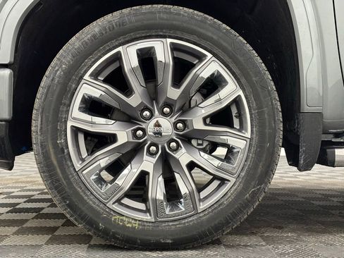 New 2026 GMC Sierra 1500 Denali image 17