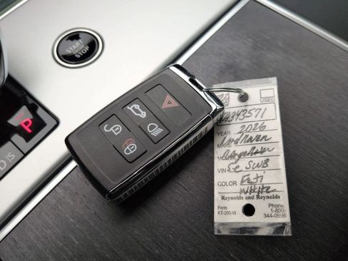 New 2026 Land Rover Range Rover SE image 35