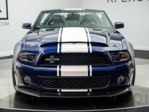Used 2012 Ford Mustang Shelby GT500 w/ Electronics Pkg RWD image 3