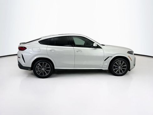 New 2027 BMW X6 xDrive40i w/ Climate Comfort Package AWD/4WD image 4
