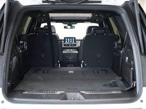 Used 2021 Chevrolet Tahoe Z71 AWD/4WD image 40