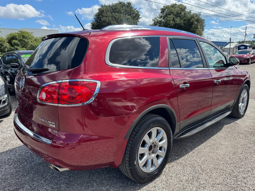 Used 2011 Buick Enclave CXL FWD image 5