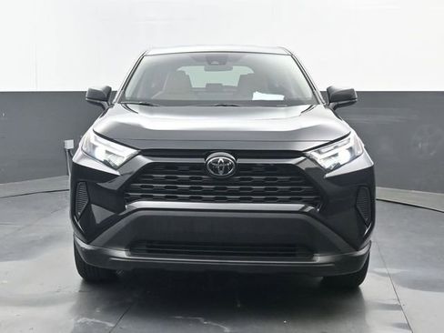 Used 2025 Toyota RAV4 LE FWD image 22