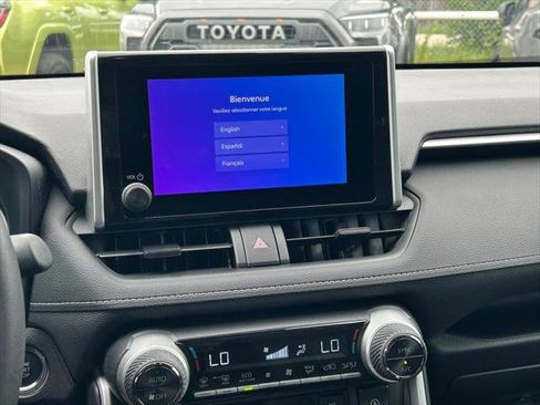 Certified 2025 Toyota RAV4 XLE w/ Convenience Package FWD image 20
