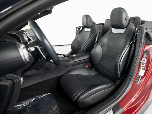 Used 2022 Mercedes-Benz SL 63 AMG 4MATIC image 34