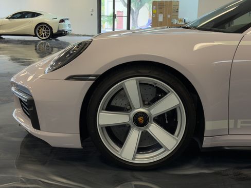 Used 2025 Porsche 911 Turbo S AWD/4WD image 4