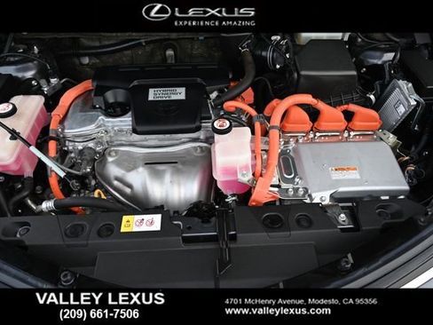 Used 2018 Toyota RAV4 Limited w/ Advanced Technology Package image 21