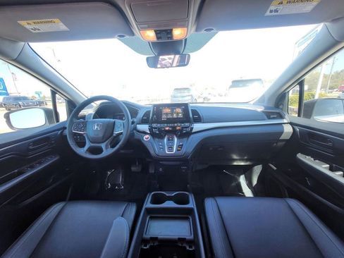 Used 2024 Honda Odyssey EX-L image 11