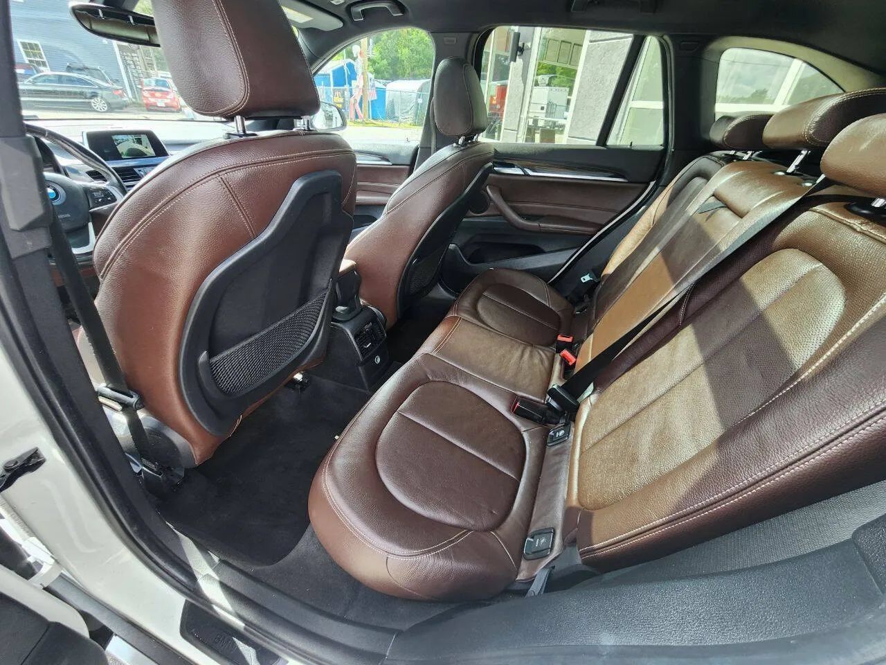 Used 2018 BMW X1 xDrive28i AWD/4WD image 11