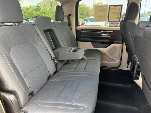 Used 2019 RAM 1500 Big Horn RWD image 28