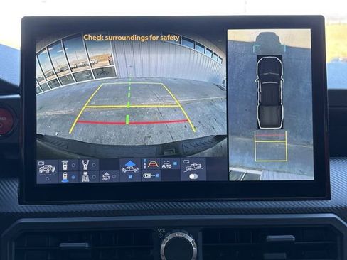 Used 2024 Toyota Tacoma TRD Pro image 8