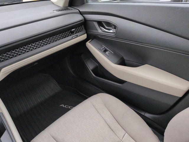 Used 2023 Honda Accord LX image 16