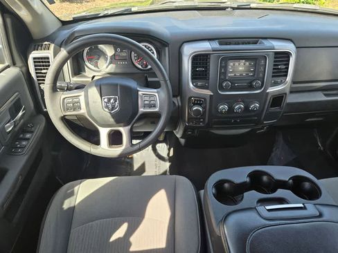 Used 2024 RAM 1500 Classic SLT AWD/4WD image 20