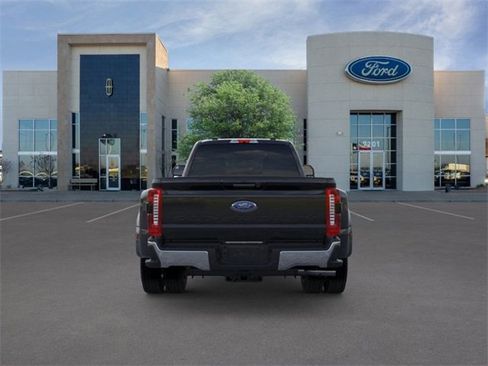 New 2026 Ford F450 Lariat w/ Chrome Package image 5