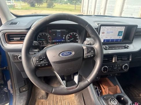 Used 2024 Ford Maverick Lariat w/ FX4 Off-Road Package AWD/4WD image 14