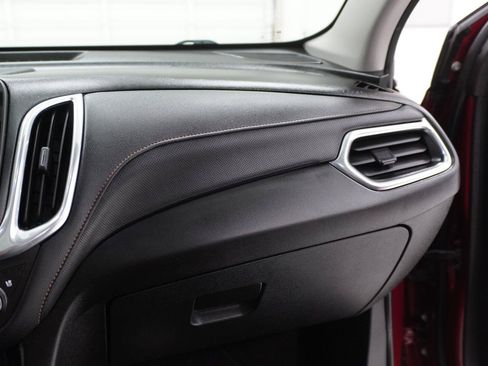 Used 2020 Chevrolet Equinox Premier FWD image 24