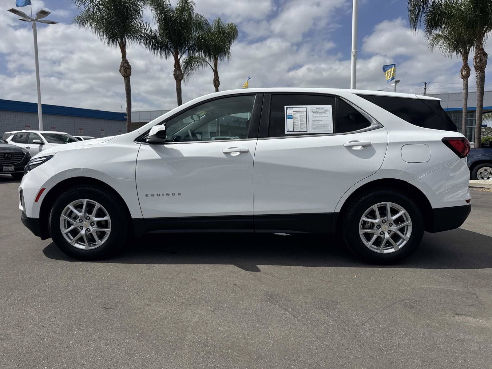 Used 2024 Chevrolet Equinox LT w/ LPO, Cargo Package FWD image 8