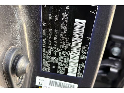 Used 2022 Toyota Highlander L AWD/4WD image 32