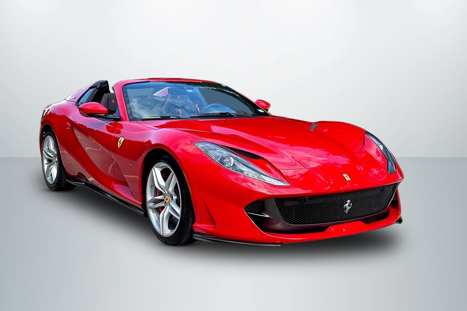 Used 2022 Ferrari 812 GTS RWD image 1