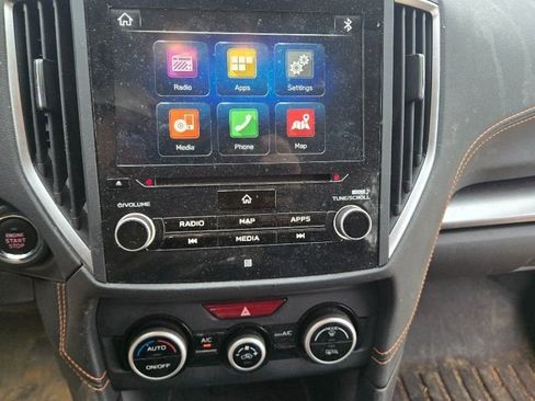 Used 2018 Subaru Crosstrek 2.0i Limited image 10