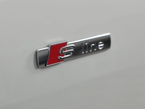 New 2026 Audi Q5 Prestige AWD/4WD image 11