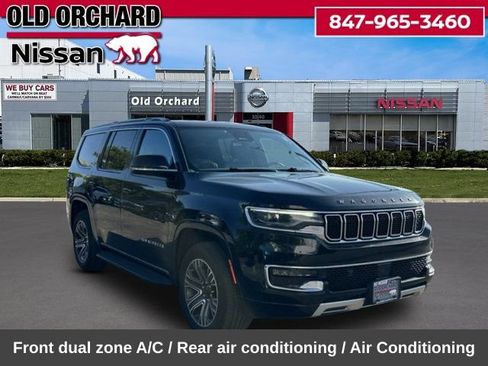Used 2024 Jeep Wagoneer Series II w/ Flexible Seating Group AWD/4WD image 5