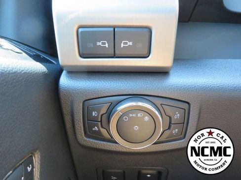 Used 2022 Ford F350 Platinum w/ FX4 Off-Road Package AWD/4WD image 45