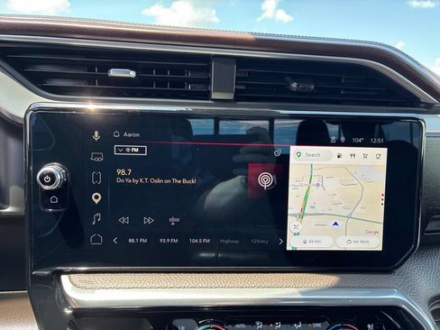 Used 2023 GMC Sierra 1500 Denali w/ Denali Reserve Package AWD/4WD image 14