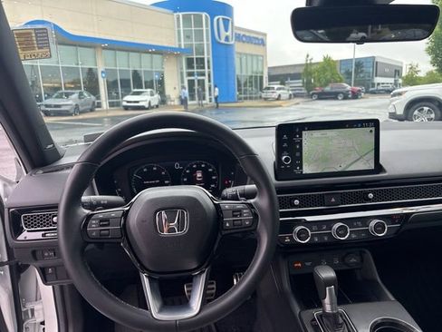 Used 2025 Honda Civic Sport Touring image 16