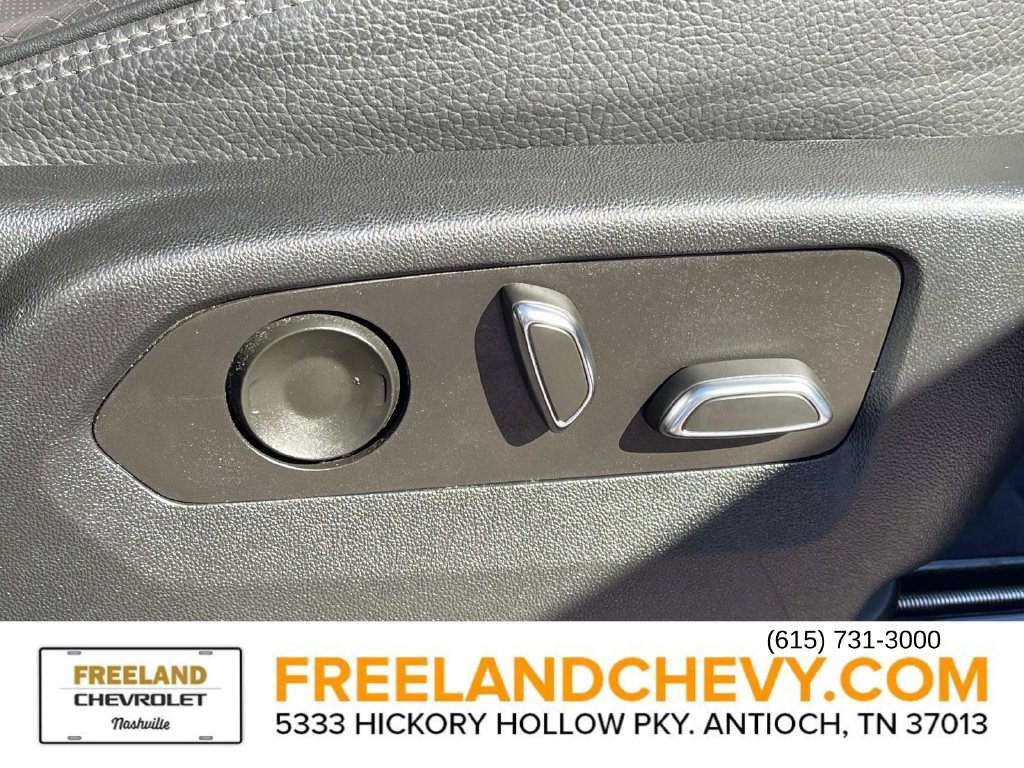 Used 2022 GMC Yukon XL Denali RWD image 27