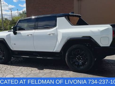 Used 2025 GMC Hummer EV 2X AWD/4WD image 6