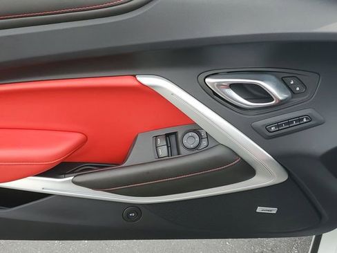 Certified 2024 Chevrolet Camaro SS RWD image 8